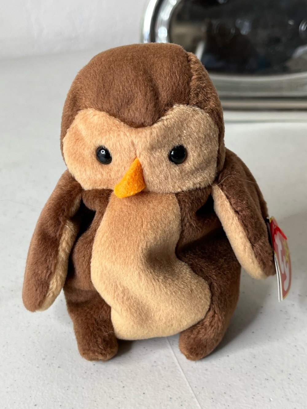 Ty “HOOT” Owl beanie baby1996 PVC